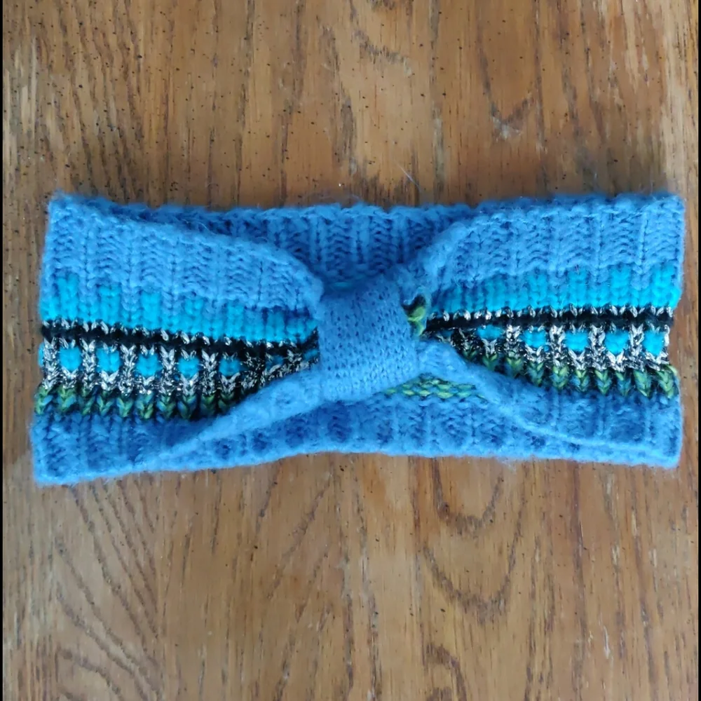 EUC youth knit beanie and winter headband
